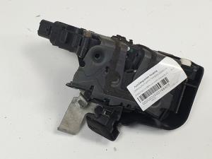 CERRADURA PUERTA TRASERA DERECHA 24000010013 FORD FOCUS BERLINA (CAP) Autodesguaces Alicante