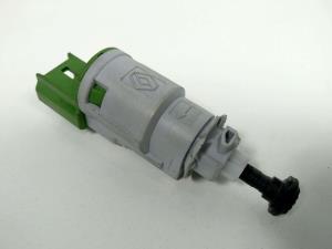 INTERRUPTOR 8200276360 DACIA SANDERO Autodesguaces Alicante