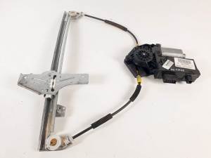 ELEVALUNAS DELANTERO DERECHO 9637130680 PEUGEOT 307 (S1) Autodesguaces Alicante