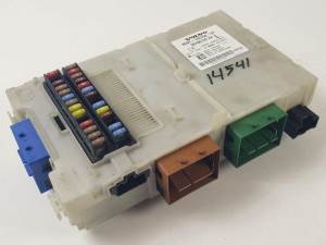 CAJA RELES / FUSIBLES 6G9T14C256GF VOLVO S80 BERLINA (P3) Autodesguaces Alicante