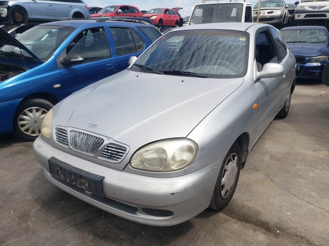 DAEWOO LANOS (1997 - 2004)