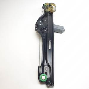 ELEVALUNAS TRASERO DERECHO 7322748 BMW SERIE X5 (F15) Autodesguaces Alicante