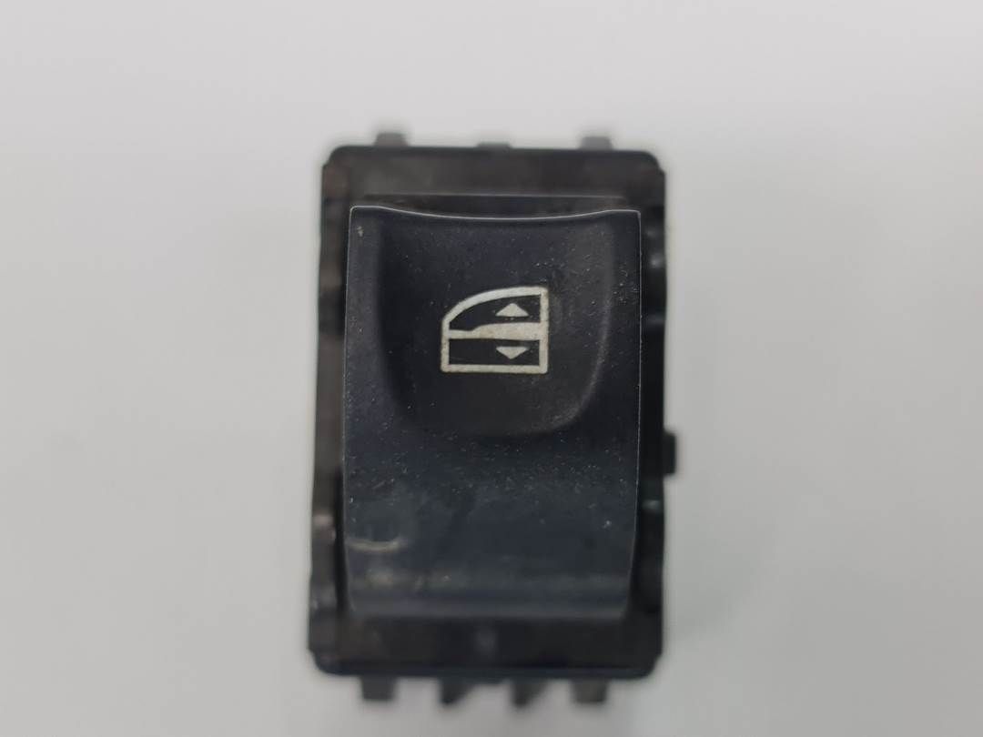 MANDO ELEVALUNAS TRASERO DERECHO - 254010003RA - RENAULT - MEGANE III BERLINA 5P