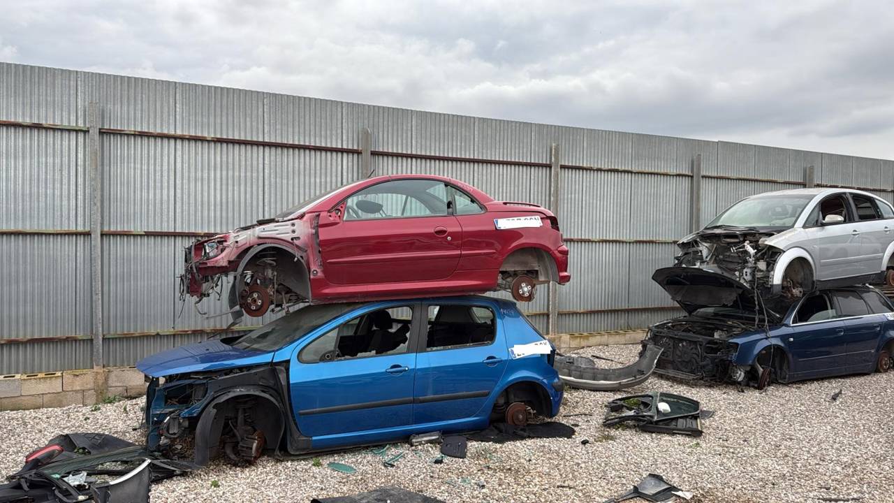 Imagen del vehículo PEUGEOT 307 BERLINA (S2)