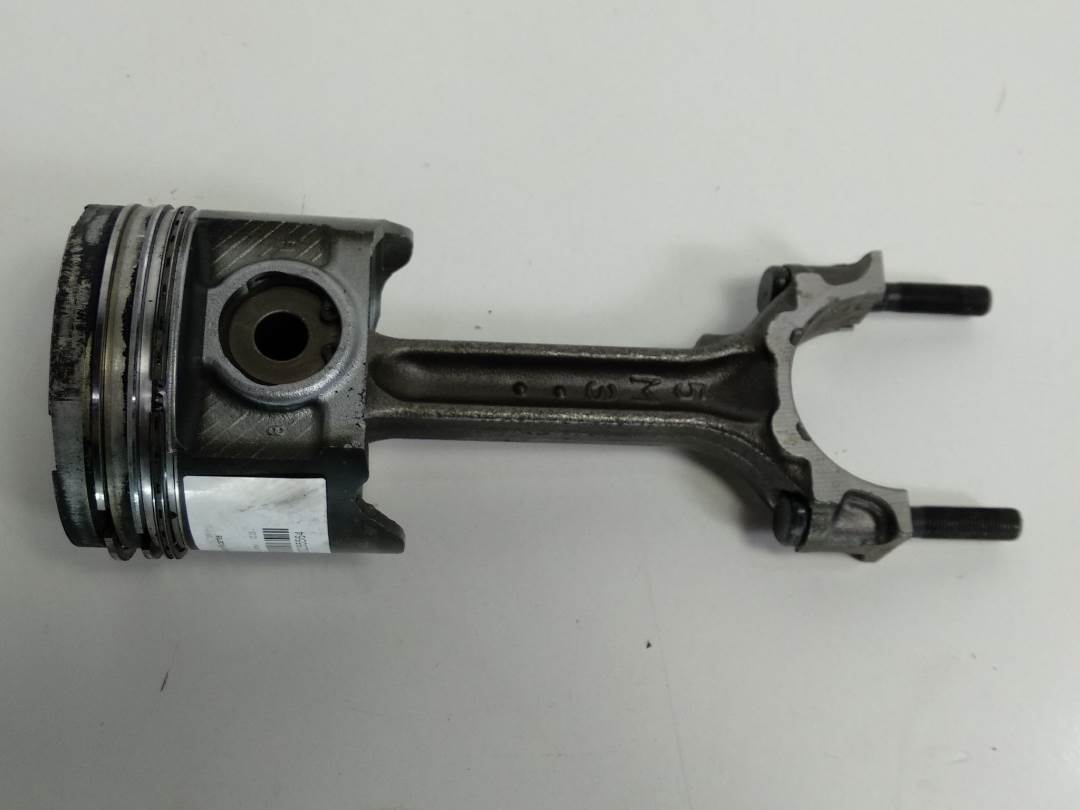 PISTON - YD22ETI - NISSAN - X-TRAIL (T30)