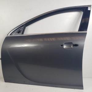 PUERTA DELANTERA IZQUIERDA OPEL INSIGNIA BERLINA Autodesguaces Alicante