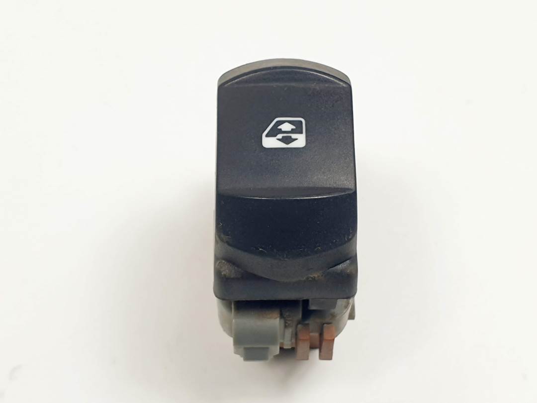 MANDO ELEVALUNAS DELANTERO DERECHO - RENAULT - LAGUNA II (BG0)