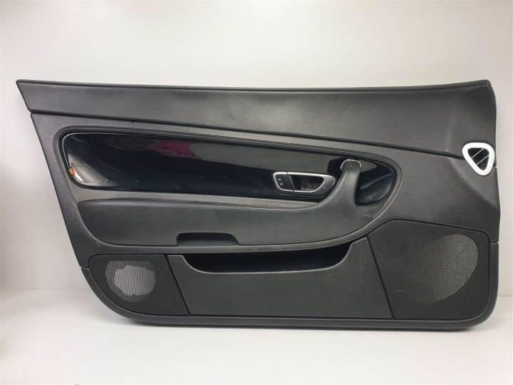 GUARNECIDO PUERTA DELANTERA IZQUIERDA BENTLEY CONTINENTAL GT Autodesguaces Alicante