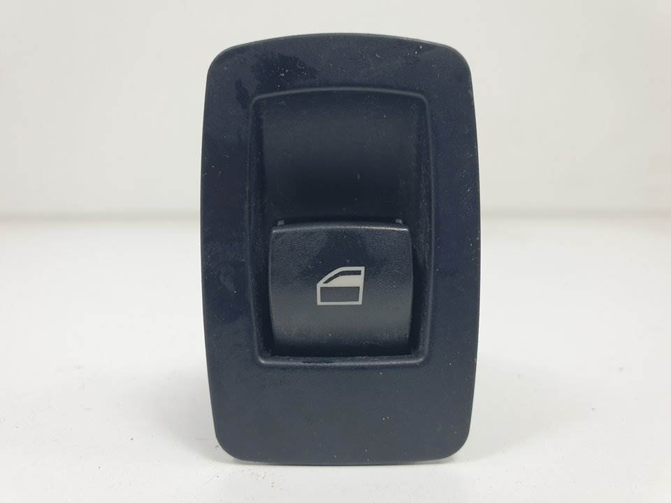 MANDO ELEVALUNAS DELANTERO DERECHO - 159798002866B - BMW - SERIE 3 COUPE (E92)