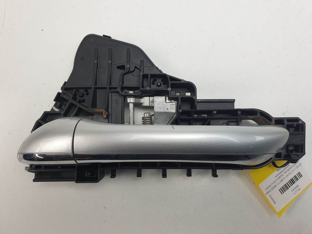 MANETA EXTERIOR TRASERA IZQUIERDA - A1647600334 - MERCEDES - CLASE M (W164)