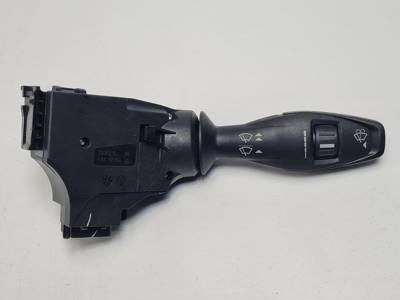 MANDO LIMPIA E4B517500AE FORD KA+ (CDU) Autodesguaces Alicante