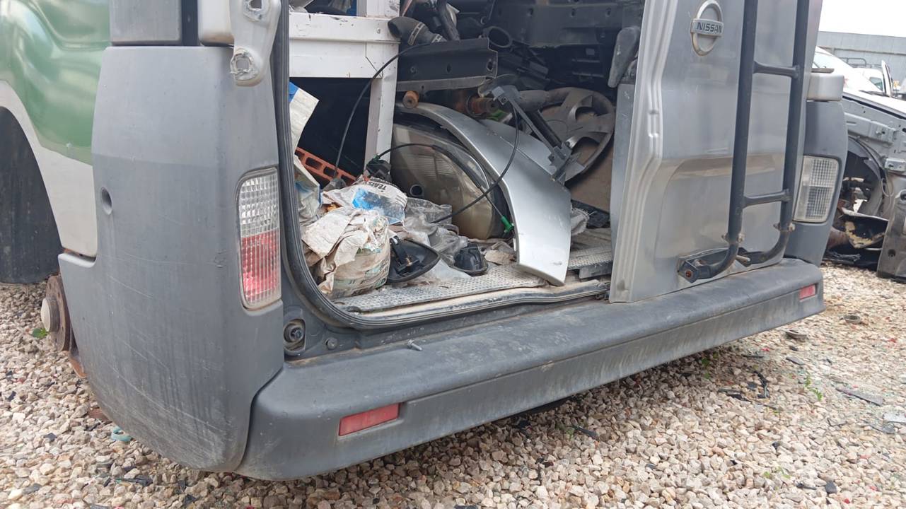 PUNTERA PARAGOLPES TRASERA IZQUIERDA