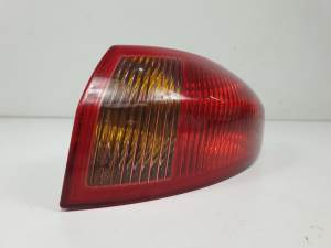 PILOTO TRASERO DERECHO 46556347 ALFA ROMEO 147 (190) Autodesguaces Alicante
