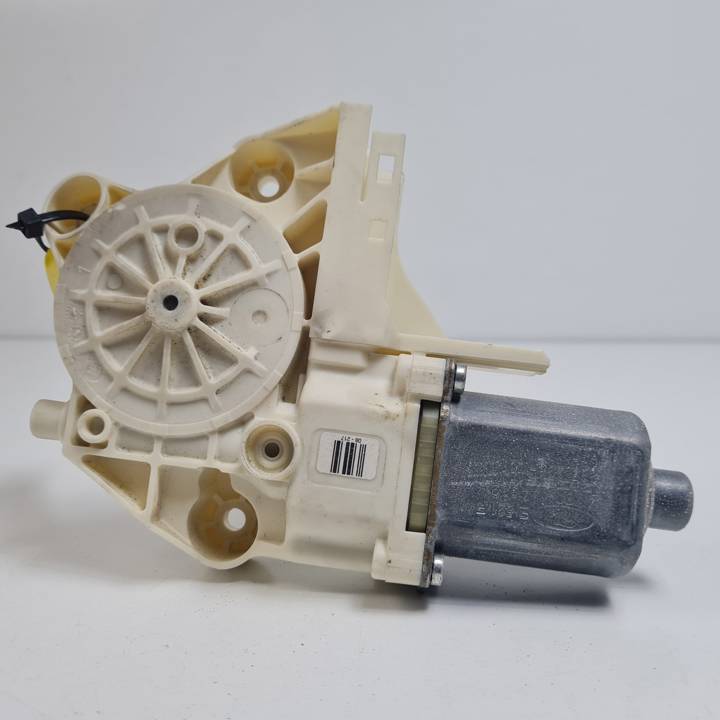 MOTOR ELEVALUNAS DELANTERO IZQUIERDO 4M5T14A389 FORD FOCUS SPORTBREAK (CAP) Autodesguaces Alicante
