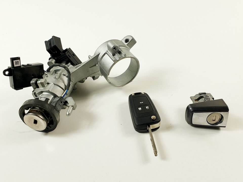 ANTIRROBO - 20912838 - OPEL - INSIGNIA BERLINA