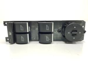 MANDO ELEVALUNAS DELANTERO IZQUIERDO F1ET14A132AB FORD KUGA (CBS) Autodesguaces Alicante