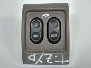 MANDO ELEVALUNAS TRASERO IZQUIERDO 74675574 CHRYSLER PT CRUISER (PT) Autodesguaces Alicante