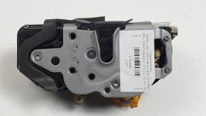 CERRADURA PUERTA DELANTERA IZQUIERDA 13579497 OPEL MOKKA X Autodesguaces Alicante
