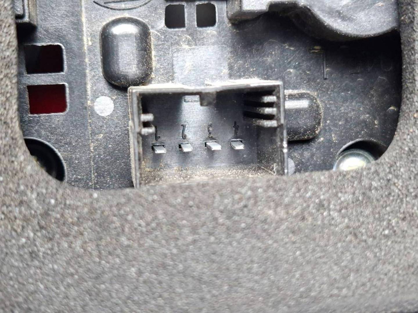 Foto 2 de Piloto Trasero Derecho Volkswagen Tiguan (5n2) (2011–2016)