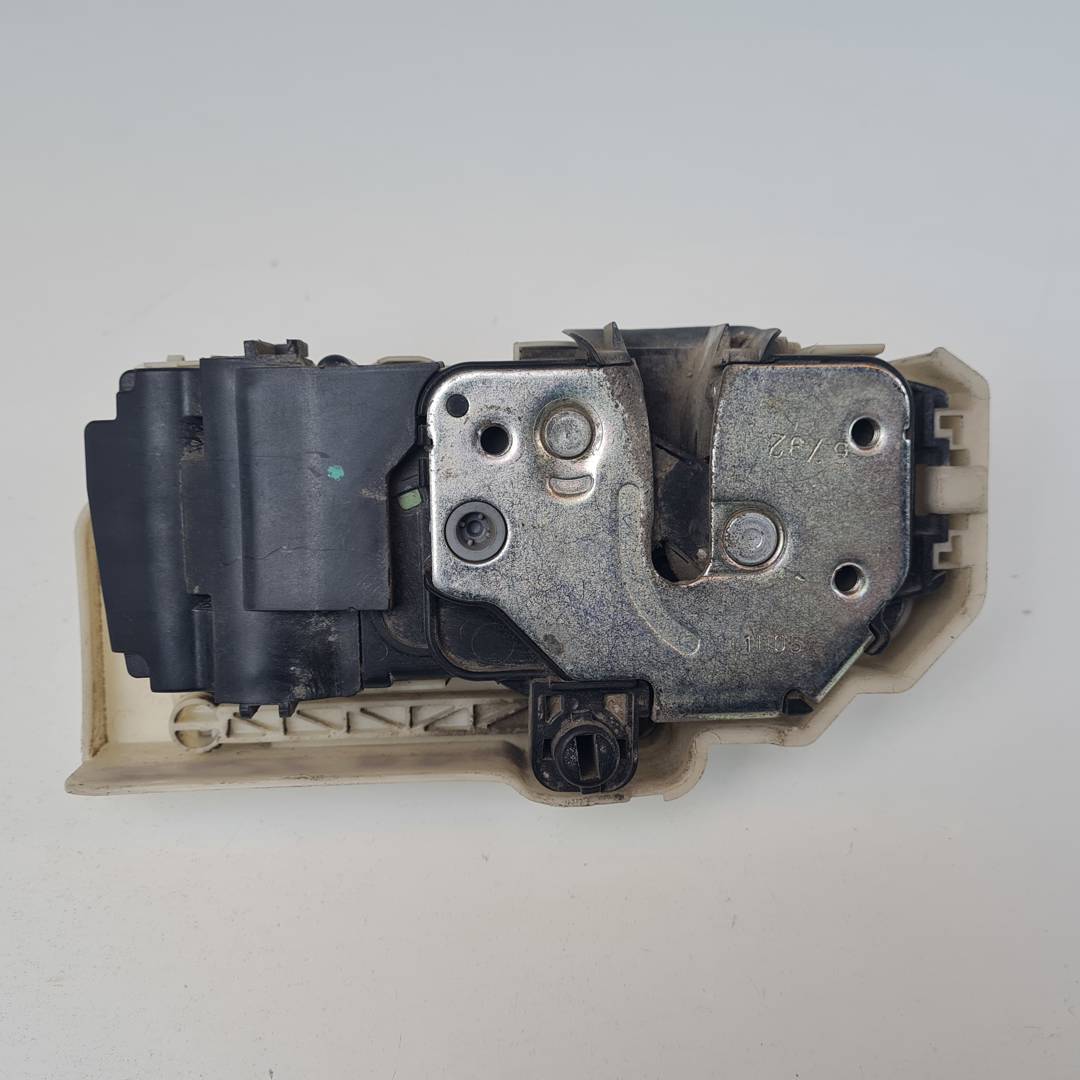CERRADURA PUERTA DELANTERA DERECHA - 51772304 - LANCIA - YPSILON (101)
