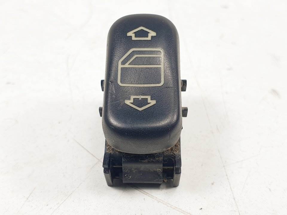 MANDO ELEVALUNAS TRASERO DERECHO - 2108208210 - MERCEDES - CLASE CLK (W208) CABRIO