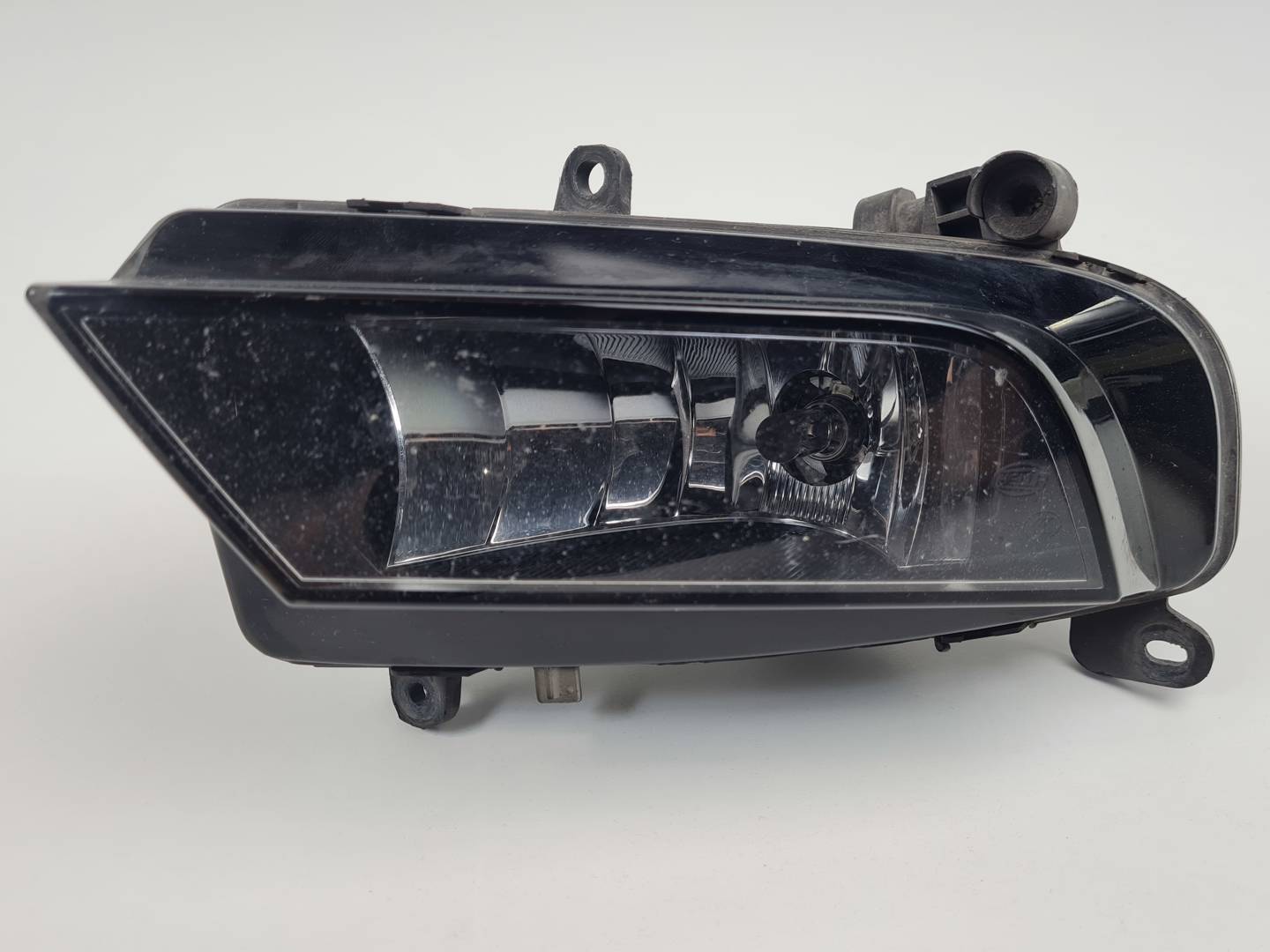 FARO ANTINIEBLA IZQUIERDO - 8K0941699 - AUDI - AUDI A4 AVANT (B8) (2008 - 2015)