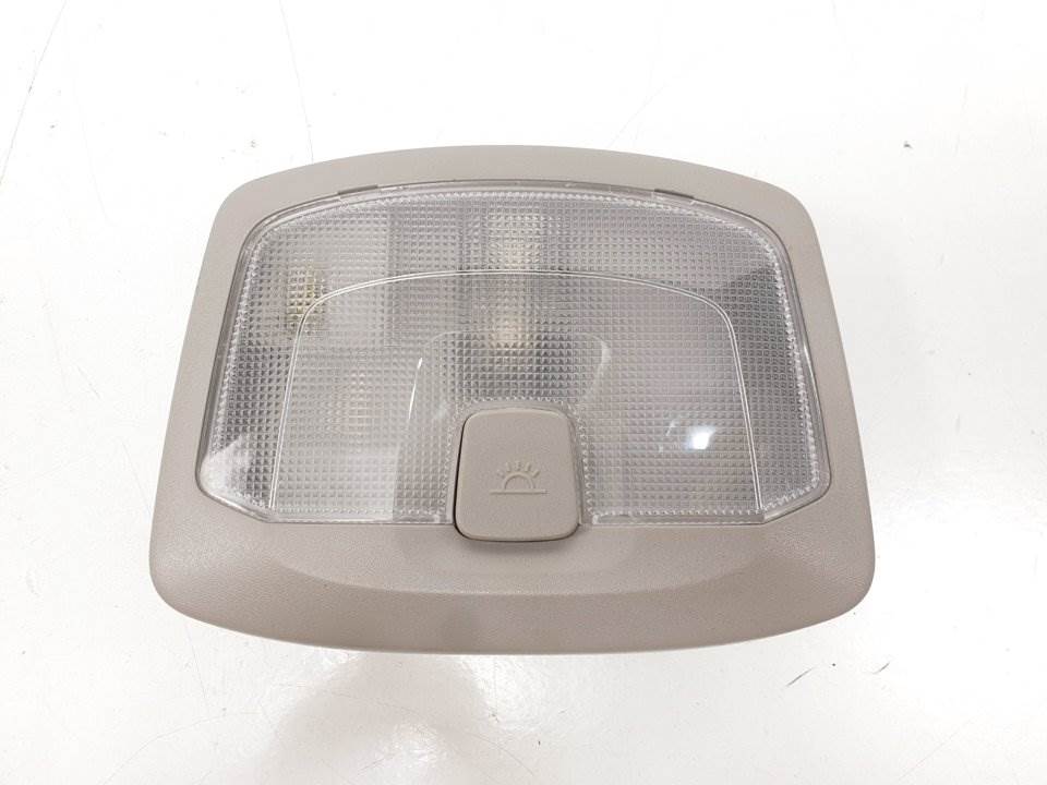 LUZ INTERIOR - 8372034000 - SSANGYONG - TIVOLI