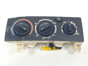 MANDO CALEFACCION / AIRE ACONDICIONADO 663391J RENAULT MEGANE I FASE 2 BERLINA (BA0) Autodesguaces Alicante