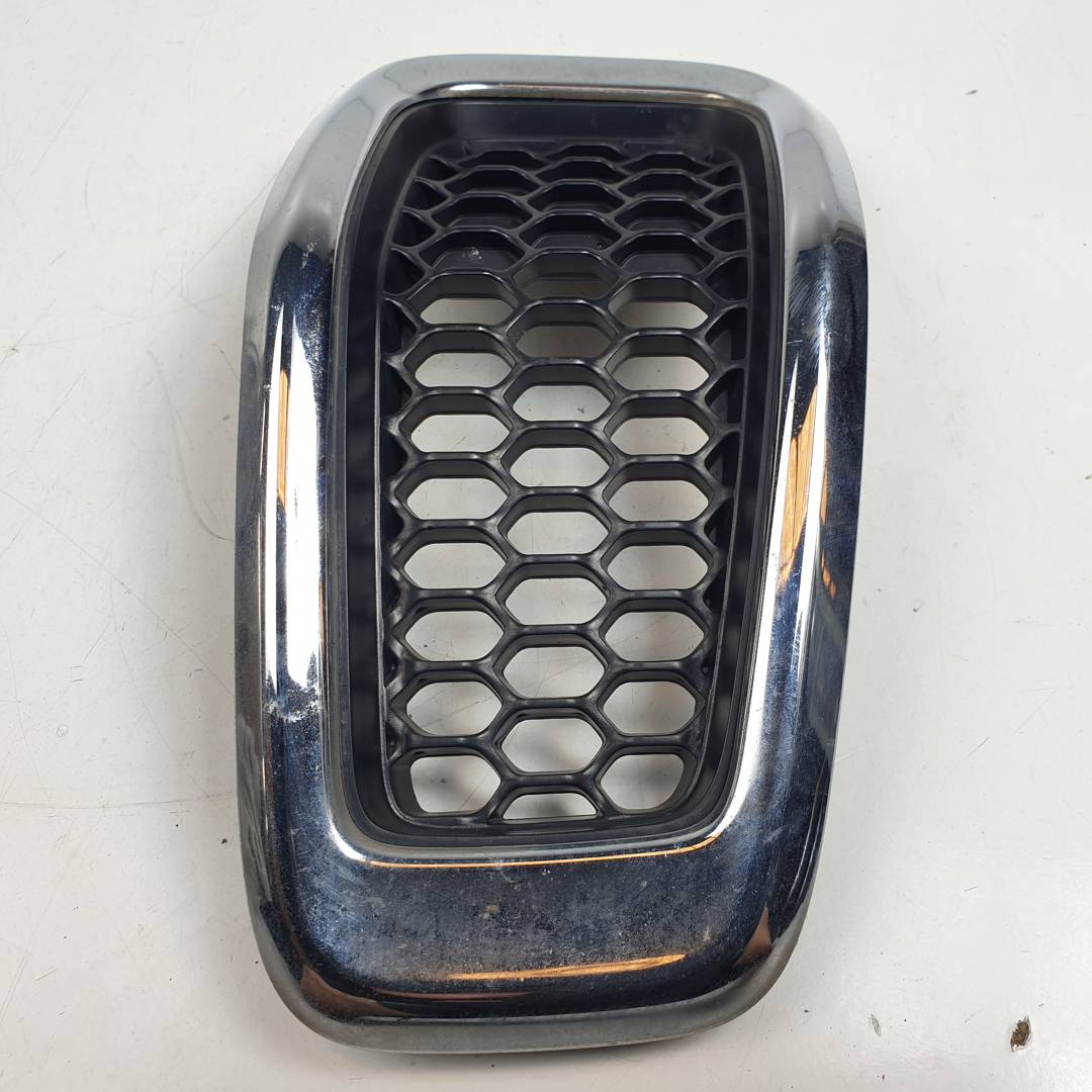 REJILLA DELANTERA - 68138335AA - JEEP - CHEROKEE (KL)