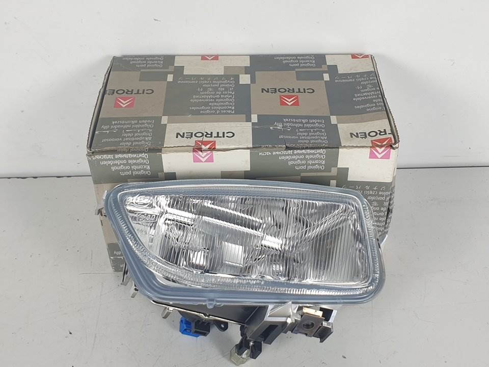 FARO ANTINIEBLA DERECHO - 67720225 - CITROEN - SAXO