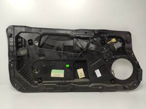 ELEVALUNAS DELANTERO IZQUIERDO 8A6114A389B FORD FIESTA (CB1) Autodesguaces Alicante