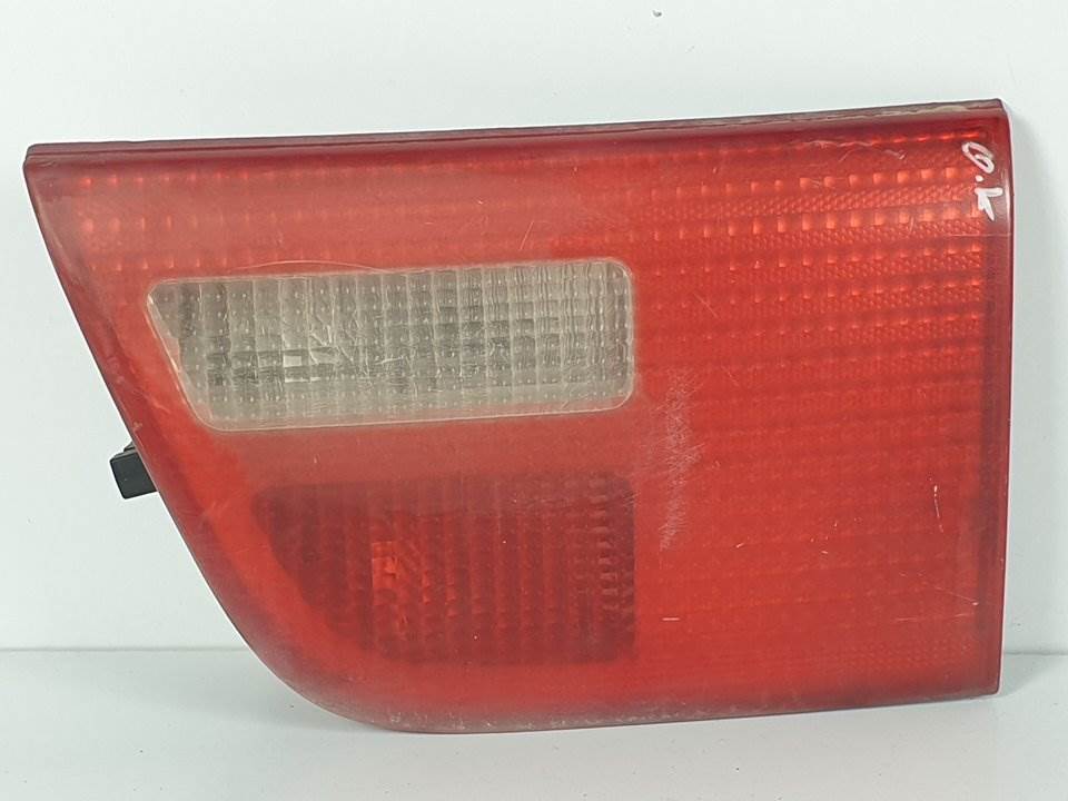 PILOTO TRASERO DERECHO INTERIOR - 840901209 - BMW - X5 (E53)