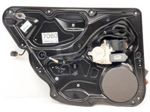 ELEVALUNAS TRASERO IZQUIERDO 1K0959703P VOLKSWAGEN PASSAT BERLINA (3C2) Autodesguaces Alicante