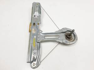 ELEVALUNAS TRASERO IZQUIERDO BM51A27001AA FORD FOCUS TURN. (CB8) Autodesguaces Alicante