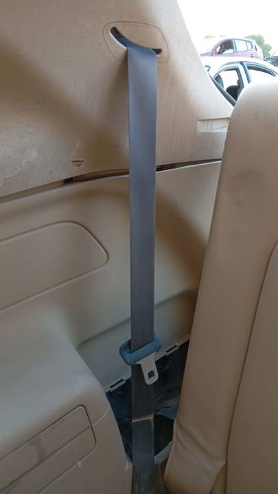 CINTURON SEGURIDAD TRASERO DERECHO