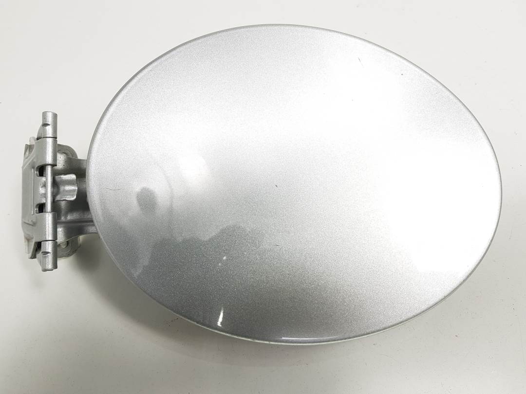 TAPA EXTERIOR COMBUSTIBLE - MAZDA - 5 BERL. (CR)