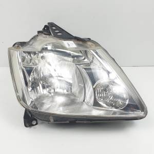 FARO DERECHO 8200301831 RENAULT MODUS Autodesguaces Alicante