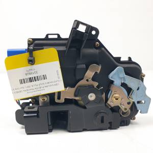 CERRADURA PUERTA TRASERA DERECHA 7L0839016 VOLKSWAGEN GOLF PLUS (5M1) Autodesguaces Alicante