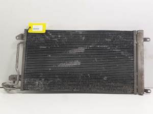 CONDENSADOR / RADIADOR AIRE ACONDICIONADO 6R0820411H SKODA FABIA COMBI (5J5) Autodesguaces Alicante