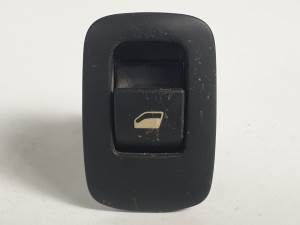 MANDO ELEVALUNAS TRASERO DERECHO 96639378ZD CITROEN C4 PICASSO Autodesguaces Alicante