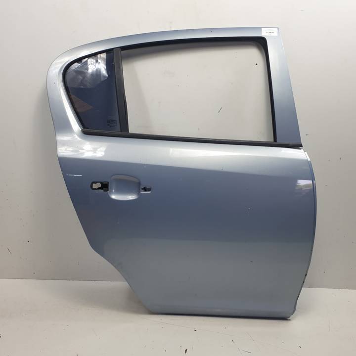 PUERTA TRASERA DERECHA OPEL CORSA D Autodesguaces Alicante