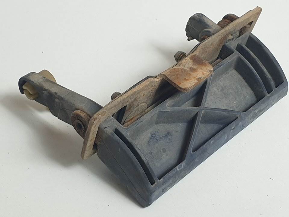 MANETA EXTERIOR PORTON - 817564A000 - HYUNDAI - H 1 STAREX