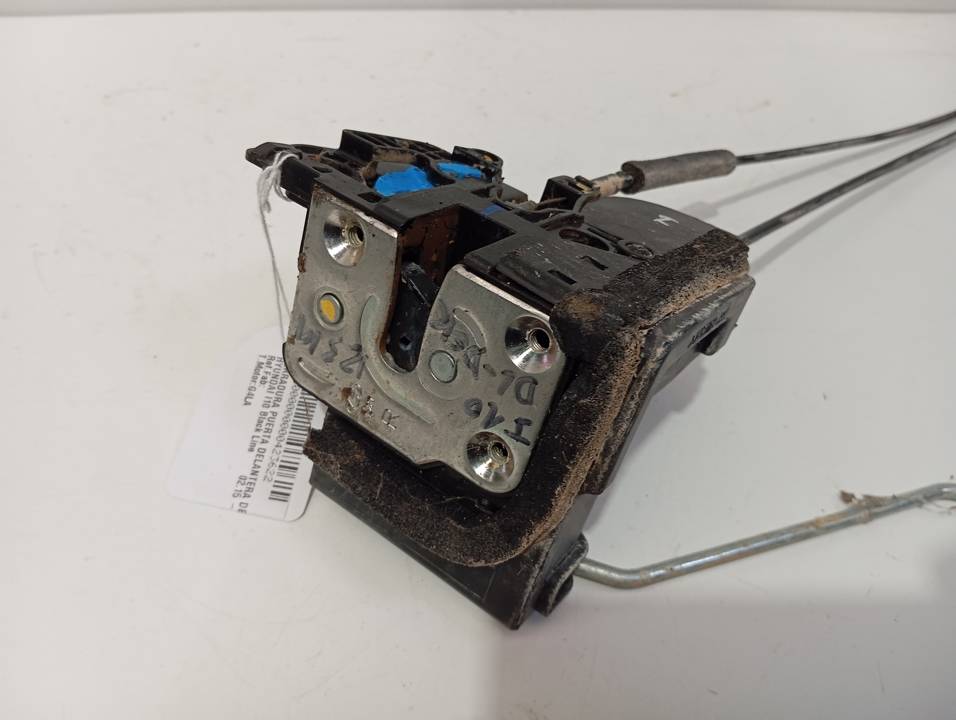 CERRADURA PUERTA DELANTERA DERECHA
