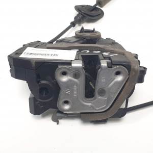CERRADURA PUERTA DELANTERA DERECHA 805024067R RENAULT CAPTUR II Autodesguaces Alicante