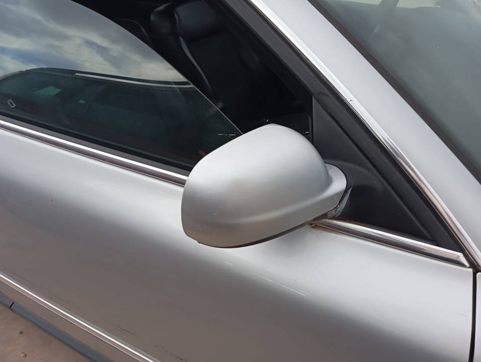 RETROVISOR DERECHO