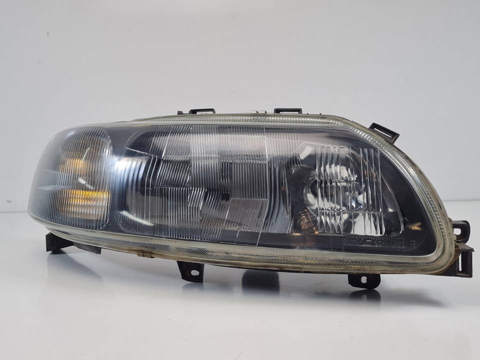FARO DERECHO 20A433B VOLVO V70 FAMILIAR Autodesguaces Alicante