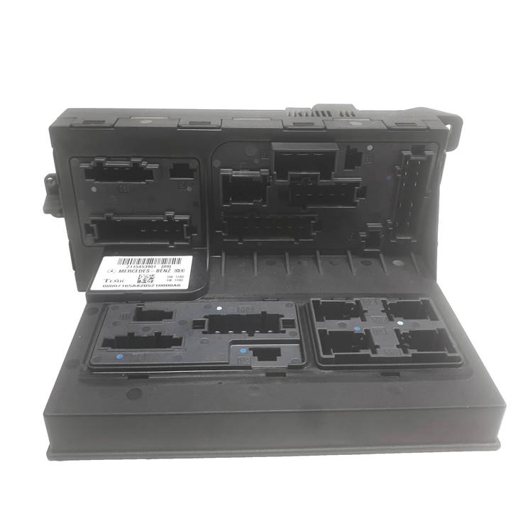 CAJA RELES / FUSIBLES 2115453901 MERCEDES CLASE E (W211) FAMILIAR Autodesguaces Alicante