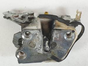 CERRADURA PUERTA TRASERA DERECHA TATA INDICA Autodesguaces Alicante