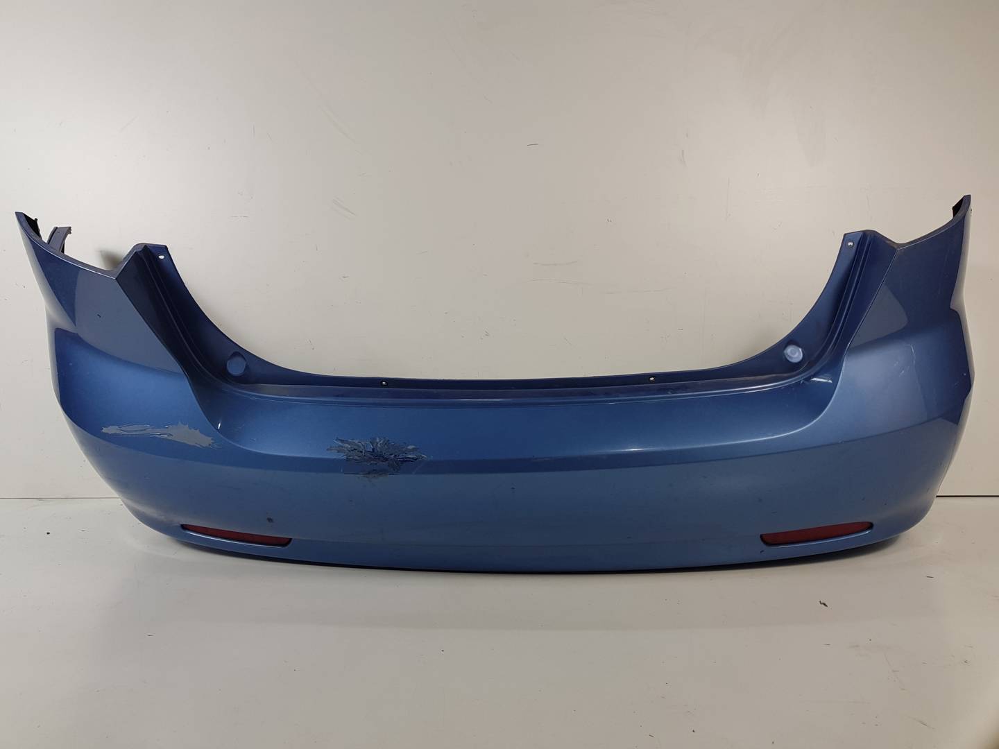 PARAGOLPES TRASERO - CHEVROLET - LACETTI