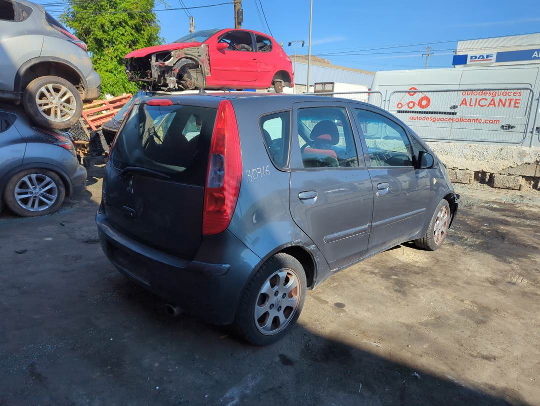 MITSUBISHI COLT BERLINA 5 (Z30A) (2004 - 2009)